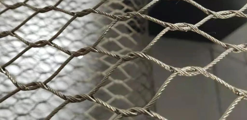 zoo mesh - handwoven stainless steel netting