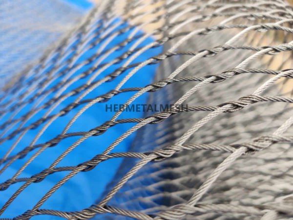 stainless steel rope mesh 8' x 20' rolls for eagle enclosure mesh and animal enclosures