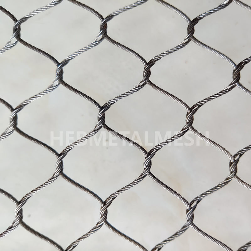 Stainless steel rope mesh for animal barrier fence